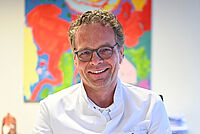 Prof. Dr. med. Martin Krüger, Chefarzt der Klinik für Innere Medizin und Gastroenterologie im EvKB Prof. Dr. med. Martin Krüger, Chefarzt der Klinik für Innere Medizin und Gastroenterologie im EvKB